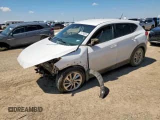 2016 Hyundai Tucson SE z VIN KM8J23A43GU240580, wystawiony jako Copart lot #71276825 z przebiegiem Nie podano mil oraz Szkoda całkowita • Salvage title. Historia ofert i sprzedaży dostępna na DreamBid. Obrazek 1.