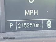 ✅ 2015 Chevrolet Silverado 2500HD Work Truck • VIN: 1GC2CUEG7FZ519192 • Лот: 43494305. Опубликован ранее на IAAI с пробегом 215 257 миль. Бесплатный доступ к архиву аукционных продаж из США и подробный отчёт об истории автомобиля на DreamBid. Изображение 15.