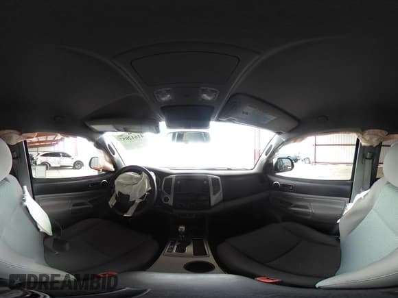 ✅ 2015 Toyota Tacoma • VIN: 3TMLU4EN6FM198795 • Lot: 41612057. Listed on IAAI with 103,001 mi. Free auction sales archive from the USA and detailed vehicle history report at DreamBid. Image 19.