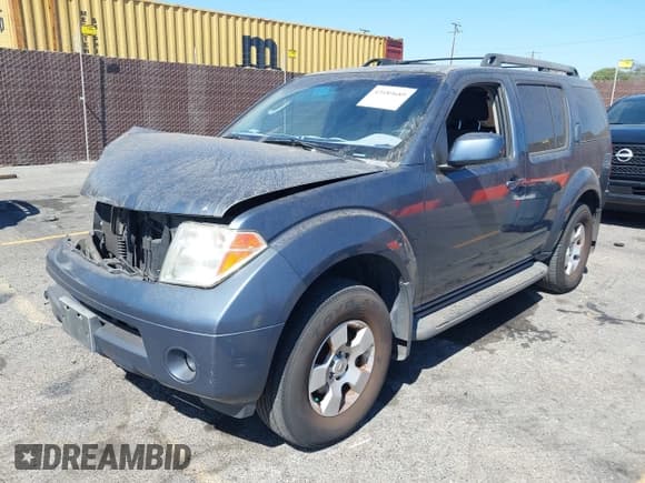 ✅ 2006 Nissan Pathfinder SE • VIN: 5N1AR18U36C645199 • Lot: 43189689. Listed on IAAI with 154,306 mi. Free auction sales archive from the USA and detailed vehicle history report at DreamBid. Image 2.