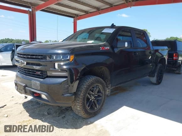 ✅ 2021 Chevrolet Silverado 1500 LT Trail Boss • VIN: 3GCPYFEL8MG302487 • Lot: 42066570. Wystawiony na IAAI z przebiegiem 20 038 mil. Bezpłatny archiwum sprzedaży aukcyjnych z USA i szczegółowy raport historii pojazdu na DreamBid. Zdjęcie 17.