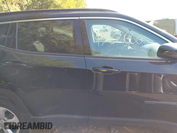 ✅ 2018 Jeep Compass Latitude • VIN: 3C4NJCBB5JT293353 • Lot: 43226604. Wystawiony na IAAI z przebiegiem 84 742 mil. Bezpłatny archiwum sprzedaży aukcyjnych z USA i szczegółowy raport historii pojazdu na DreamBid. Zdjęcie 14.