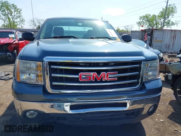 ✅ 2012 GMC Sierra 1500 Work Truck • VIN: 1GTR1TEXXCZ111358 • Лот: 42048884. Опубликован ранее на IAAI с пробегом 165 249 миль. Бесплатный доступ к архиву аукционных продаж из США и подробный отчёт об истории автомобиля на DreamBid. Изображение 13.