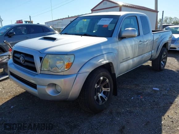✅ 2007 Toyota Tacoma • VIN: 5TEUU42N07Z415402 • Lot: 43490722. Listed on IAAI with 91,460 mi. Free auction sales archive from the USA and detailed vehicle history report at DreamBid. Image 2.