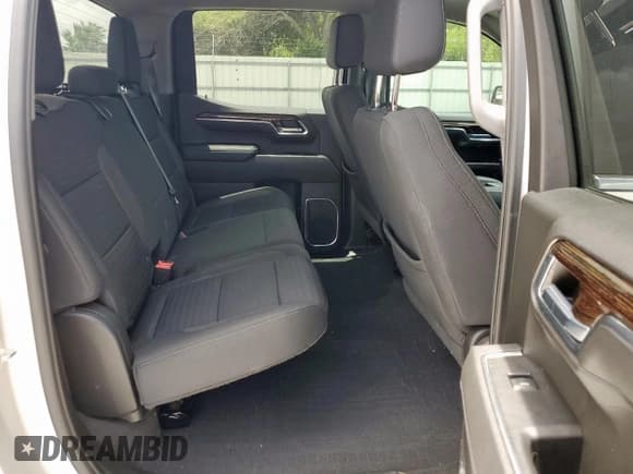 ✅ 2022 GMC Sierra 1500 SLE • VIN: 3GTUUBED4NG623878 • Лот: 64321045. Опубликован ранее на Copart с пробегом 71 983 миль. Бесплатный доступ к архиву аукционных продаж из США и подробный отчёт об истории автомобиля на DreamBid. Изображение 10.