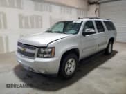 ✅ 2014 Chevrolet Suburban LT • VIN: 1GNSCJE05ER236491 • Lot: 70175244. Wystawiony na Copart z przebiegiem 216 369 mil. Bezpłatny archiwum sprzedaży aukcyjnych z USA i szczegółowy raport historii pojazdu na DreamBid. Zdjęcie 1.