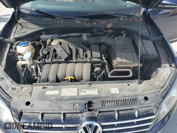 ✅ 2012 Volkswagen Passat SEL Premium • VIN: 1VWCM7A37CC013833 • Lot: 61587005. Listed on Copart with 135,494 mi. Free auction sales archive from the USA and detailed vehicle history report at DreamBid. Image 11.