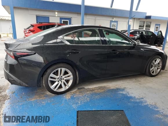✅ 2021 Lexus IS 300 • VIN: JTHCA1D20M5113126 • Lot: 80756565. Wystawiony na Copart z przebiegiem 55 826 mil. Bezpłatny archiwum sprzedaży aukcyjnych z USA i szczegółowy raport historii pojazdu na DreamBid. Zdjęcie 3.