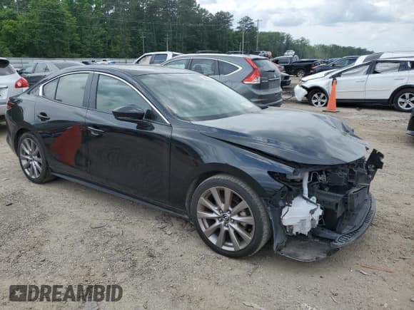 ✅ 2020 Mazda 3 Select • VIN: 3MZBPACL9LM126677 • Лот: 54851875. Опубликован ранее на Copart с пробегом 85 664 миль. Бесплатный доступ к архиву аукционных продаж из США и подробный отчёт об истории автомобиля на DreamBid. Изображение 4.