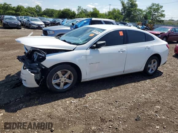 2019 Chevrolet Malibu LS z VIN 1G1ZB5ST4KF147582, wystawiony jako Copart lot #70856725 z przebiegiem 128 992 mil mil oraz Szkoda całkowita • Salvage title. Historia ofert i sprzedaży dostępna na DreamBid. Obrazek 1.