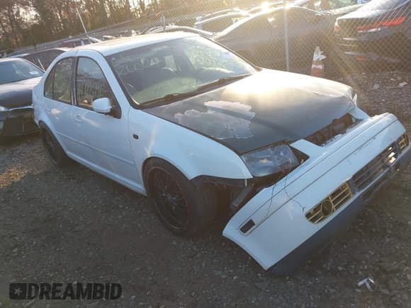 ✅ 2000 Volkswagen Jetta GLS • VIN: 3VWSE29M6YM174723 • Lot: 43751622. Listed on IAAI with Not provided. Free auction sales archive from the USA and detailed vehicle history report at DreamBid. Image 1.