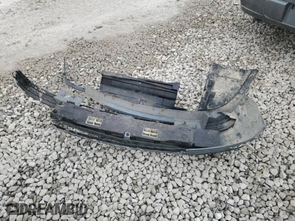 2005 Chevrolet Malibu Maxx LS z VIN 1G1ZT648X5F194857, wystawiony jako Copart lot #46541805 z przebiegiem 154 005 mil mil oraz Szkoda całkowita • Salvage title. Historia ofert i sprzedaży dostępna na DreamBid. Obrazek 14.