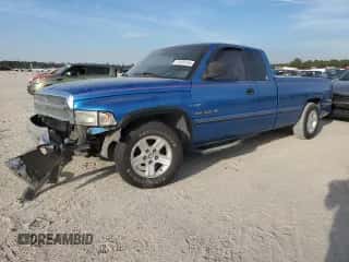 1999 Dodge 1500 с VIN 3B7HC13Y4XG163290, выставлен на аукционе Copart как лот 77425154 с пробегом 171 439 миль миль и Списание • Salvage title. История ставок и продаж доступна на DreamBid. Изображение 1.
