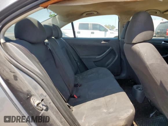 ✅ 2012 Volkswagen Jetta • VIN: 3VW2K7AJ6CM459664 • Lot: 80399245. Listed on Copart with 216,637 mi. Free auction sales archive from the USA and detailed vehicle history report at DreamBid. Image 10.