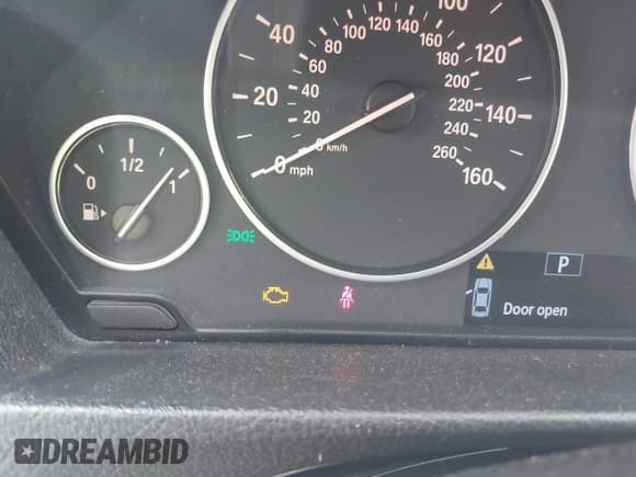 ✅ 2015 BMW 3 Series 320i • VIN: WBA3B1G57FNT03879 • Лот: 43497558. Опубликован ранее на IAAI с пробегом 144 780 миль. Бесплатный доступ к архиву аукционных продаж из США и подробный отчёт об истории автомобиля на DreamBid. Изображение 6.