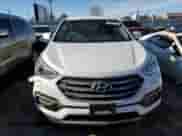 ✅ 2017 Hyundai Santa Fe 2.4L • VIN: 5XYZT3LB2HG394376 • Lot: 69557252. Wystawiony na Copart z przebiegiem 79 000 mil. Bezpłatny archiwum sprzedaży aukcyjnych z USA i szczegółowy raport historii pojazdu na DreamBid. Zdjęcie 5.