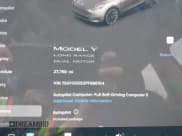 ✅ 2023 Tesla Model Y Long Range • VIN: 7SAYGDEE3PF696104 • Lot: 43016890. Wystawiony na IAAI z przebiegiem 27 769 mil. Bezpłatny archiwum sprzedaży aukcyjnych z USA i szczegółowy raport historii pojazdu na DreamBid. Zdjęcie 7.