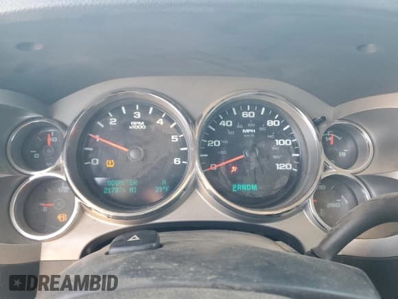 ✅ 2011 Chevrolet Silverado 1500 LT • VIN: 3GCPKSE38BG288856 • Lot: 89703445. Listed on Copart with 217,876 mi. Free auction sales archive from the USA and detailed vehicle history report at DreamBid. Image 9.