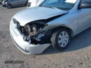 ✅ 2010 Hyundai Accent GS • VIN: KMHCM3AC2AU164786 • Лот: 41995191. Опубликован ранее на IAAI с пробегом 148 174 миль. Бесплатный доступ к архиву аукционных продаж из США и подробный отчёт об истории автомобиля на DreamBid. Изображение 17.