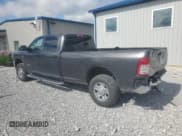 ✅ 2022 Ram 3500 Tradesman • VIN: 3C63R3GL7NG396989 • Lot: 55659625. Wystawiony na Copart z przebiegiem 51 431 mil. Bezpłatny archiwum sprzedaży aukcyjnych z USA i szczegółowy raport historii pojazdu na DreamBid. Zdjęcie 2.