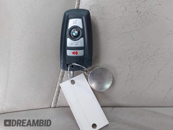 ✅ 2014 BMW X3 xDrive28i • VIN: 5UXWX9C55E0D14916 • Lot: 41720744. Listed on IAAI with 193,135 mi. Free auction sales archive from the USA and detailed vehicle history report at DreamBid. Image 11.