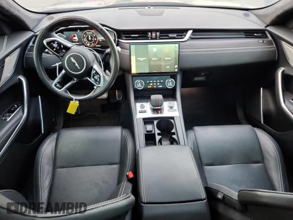 ✅ 2021 Jaguar F-Pace R-Dynamic S • VIN: SADCT2FUXMA667723 • Lot: 85119995. Wystawiony na Copart z przebiegiem 46 901 mil. Bezpłatny archiwum sprzedaży aukcyjnych z USA i szczegółowy raport historii pojazdu na DreamBid. Zdjęcie 8.