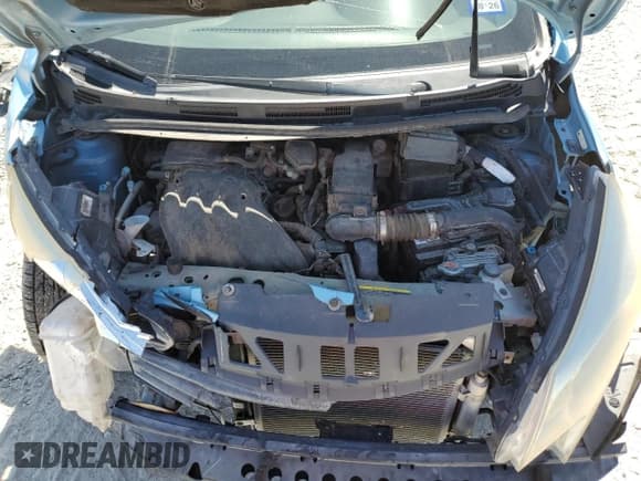 ✅ 2014 Nissan Note SV • VIN: 3N1CE2CP2EL364839 • Lot: 90015425. Listed on Copart with 133,580 mi. Free auction sales archive from the USA and detailed vehicle history report at DreamBid. Image 11.