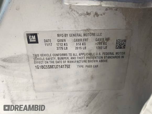 2018 Chevrolet Cruze LS z VIN 1G1BC5SM7J7141792, wystawiony jako IAAI lot #43334627 z przebiegiem 71 152 mil mil oraz . Historia ofert i sprzedaży dostępna na DreamBid. Obrazek 9.