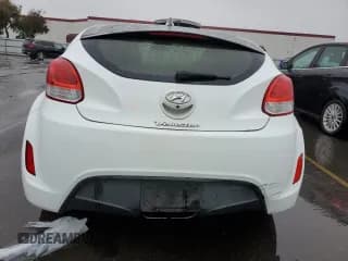 ✅ 2016 Hyundai Veloster • VIN: KMHTC6AD4GU260702 • Lot: 85373764. Wystawiony na Copart z przebiegiem 159 822 mil. Bezpłatny archiwum sprzedaży aukcyjnych z USA i szczegółowy raport historii pojazdu na DreamBid. Zdjęcie 6.