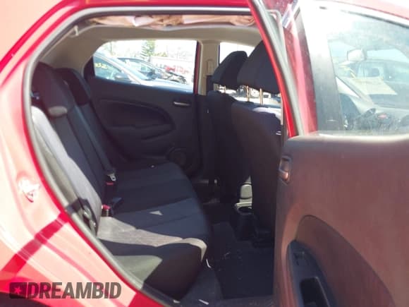 ✅ 2013 Mazda 2 Sport • VIN: JM1DE1KYXD0165698 • Lot: 42108977. Wystawiony na IAAI z przebiegiem 44 928 mil. Bezpłatny archiwum sprzedaży aukcyjnych z USA i szczegółowy raport historii pojazdu na DreamBid. Zdjęcie 8.