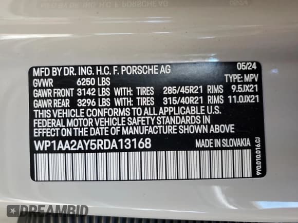 ✅ 2024 Porsche Cayenne • VIN: WP1AA2AY5RDA13168 • Lot: 50158205. Listed on Copart with 4,568 mi. Free auction sales archive from the USA and detailed vehicle history report at DreamBid. Image 16.