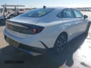 ✅ 2025 Hyundai Sonata SEL • VIN: KMHL64JAXSA437488 • Лот: 43657469. Опубликован ранее на IAAI с пробегом 24 806 миль. Бесплатный доступ к архиву аукционных продаж из США и подробный отчёт об истории автомобиля на DreamBid. Изображение 4.