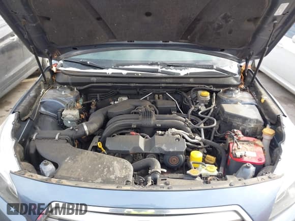 ✅ 2015 Subaru Outback Premium • VIN: 4S4BSBCC5F3304447 • Lot: 43675108. Listed on IAAI with 95,501 mi. Free auction sales archive from the USA and detailed vehicle history report at DreamBid. Image 10.