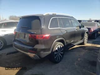 ✅ 2020 Mercedes-Benz GLB 250 • VIN: WDC4M4HBXLW009495 • Lot: 38757203. Wystawiony na Copart z przebiegiem Nie podano. Bezpłatny archiwum sprzedaży aukcyjnych z USA i szczegółowy raport historii pojazdu na DreamBid. Zdjęcie 3.