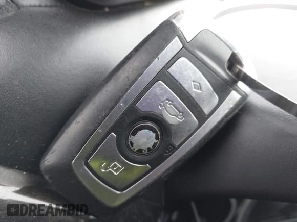 ✅ 2014 BMW 6 Series 650i • VIN: WBA6B2C51ED128977 • Lot: 43814811. Listed on IAAI with 119,421 mi. Free auction sales archive from the USA and detailed vehicle history report at DreamBid. Image 11.