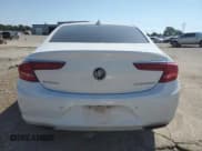 ✅ 2017 Buick LaCrosse Essence • VIN: 1G4ZP5SS5HU175410 • Lot: 69876274. Wystawiony na Copart z przebiegiem 102 638 mil. Bezpłatny archiwum sprzedaży aukcyjnych z USA i szczegółowy raport historii pojazdu na DreamBid. Zdjęcie 6.