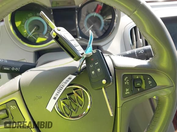 ✅ 2012 Buick LaCrosse Leather • VIN: 1G4GC5E36CF300712 • Лот: 43179902. Опубликован ранее на IAAI с пробегом 142 444 миль. Бесплатный доступ к архиву аукционных продаж из США и подробный отчёт об истории автомобиля на DreamBid. Изображение 11.