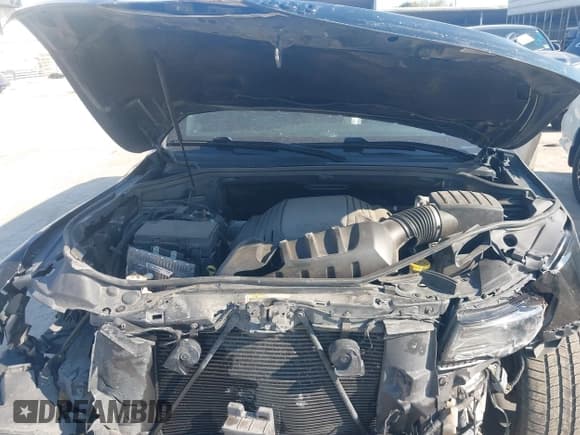 ✅ 2016 Jeep Grand Cherokee Overland • VIN: 1C4RJFCT6GC471673 • Lot: 40584190. Listed on IAAI with 128,482 mi. Free auction sales archive from the USA and detailed vehicle history report at DreamBid. Image 10.