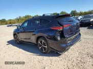 ✅ 2022 Toyota Highlander XSE • VIN: 5TDLZRBH3NS212860 • Lot: 84437745. Listed on Copart with 43,776 mi. Free auction sales archive from the USA and detailed vehicle history report at DreamBid. Image 2.