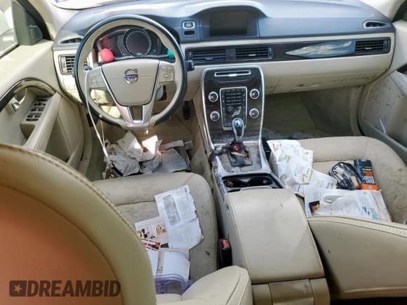 ✅ 2016 Volvo XC70 T5 Drive-E Premier • VIN: YV440MBK8G1248893 • Lot: 62000905. Wystawiony na Copart z przebiegiem 128 109 mil. Bezpłatny archiwum sprzedaży aukcyjnych z USA i szczegółowy raport historii pojazdu na DreamBid. Zdjęcie 8.