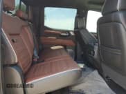 ✅ 2023 GMC Sierra 1500 Denali Ultimate • VIN: 1GTUUHEL3PZ128987 • Лот: 52155295. Опубликован ранее на Copart с пробегом 20 037 миль. Бесплатный доступ к архиву аукционных продаж из США и подробный отчёт об истории автомобиля на DreamBid. Изображение 10.