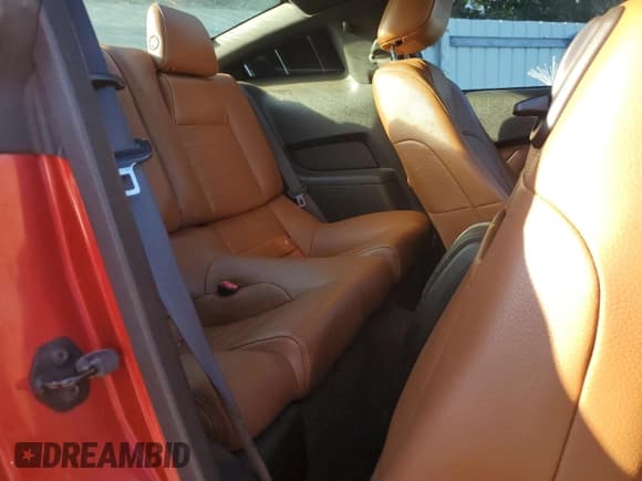 ✅ 2011 Ford Mustang V6 • VIN: 1ZVBP8AM8B5149201 • Lot: 90684515. Listed on Copart with 132,226 mi. Free auction sales archive from the USA and detailed vehicle history report at DreamBid. Image 10.