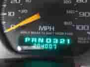 1999 Chevrolet Silverado 1500 LS z VIN 1GCEK19T8XE231163, wystawiony jako IAAI lot #43513149 z przebiegiem 204 007 mil mil oraz . Historia ofert i sprzedaży dostępna na DreamBid. Obrazek 15.