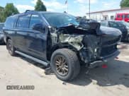 ✅ 2021 Chevrolet Suburban Z71 • VIN: 1GNSKDKD2MR206780 • Lot: 43124225. Wystawiony na IAAI z przebiegiem 61 623 mil. Bezpłatny archiwum sprzedaży aukcyjnych z USA i szczegółowy raport historii pojazdu na DreamBid. Zdjęcie 1.