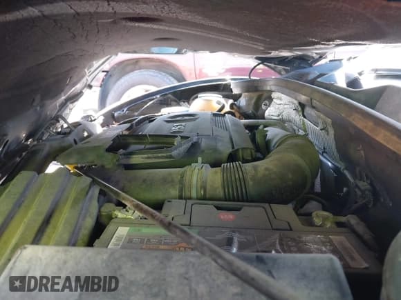 ✅ 2015 Volkswagen Beetle 1.8T • VIN: 3VWF17AT5FM653130 • Lot: 43598979. Listed on IAAI with 121,569 mi. Free auction sales archive from the USA and detailed vehicle history report at DreamBid. Image 10.