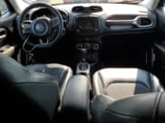 ✅ 2017 Jeep Renegade Trailhawk • VIN: ZACCJBCB2HPF40362 • Лот: 58470555. Опубликован ранее на Copart с пробегом 157 832 миль. Бесплатный доступ к архиву аукционных продаж из США и подробный отчёт об истории автомобиля на DreamBid. Изображение 8.