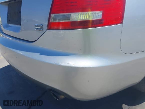 ✅ 2005 Audi A6 • VIN: WAUDG74FX5N085425 • Лот: 42956342. Опубликован ранее на IAAI с пробегом 131 904 миль. Бесплатный доступ к архиву аукционных продаж из США и подробный отчёт об истории автомобиля на DreamBid. Изображение 12.