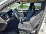 ✅ 2025 Volvo XC90 • VIN: YV4H60JB0S1356136 • Lot: 69763625. Wystawiony na Copart z przebiegiem 4 874 mil. Bezpłatny archiwum sprzedaży aukcyjnych z USA i szczegółowy raport historii pojazdu na DreamBid. Zdjęcie 7.