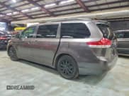 ✅ 2013 Toyota Sienna LE • VIN: 5TDJK3DCXDS062111 • Lot: 94161145. Listed on Copart with 190,768 mi. Free auction sales archive from the USA and detailed vehicle history report at DreamBid. Image 2.