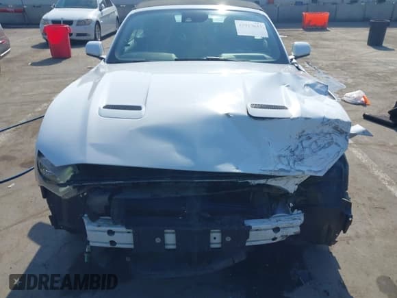 ✅ 2022 Ford Mustang EcoBoost • VIN: 1FATP8UH3N5124464 • Lot: 42927633. Wystawiony na IAAI z przebiegiem 62 827 mil. Bezpłatny archiwum sprzedaży aukcyjnych z USA i szczegółowy raport historii pojazdu na DreamBid. Zdjęcie 13.